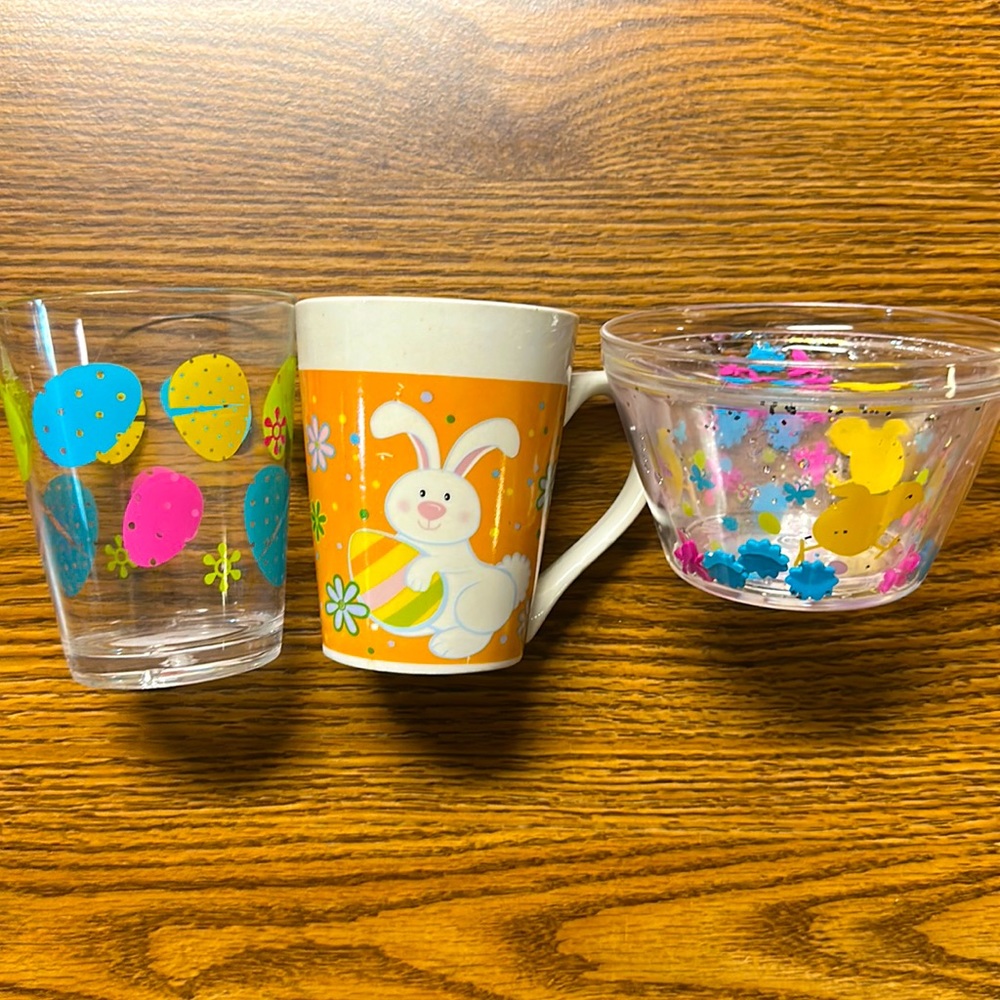 3 pc cups and bowl